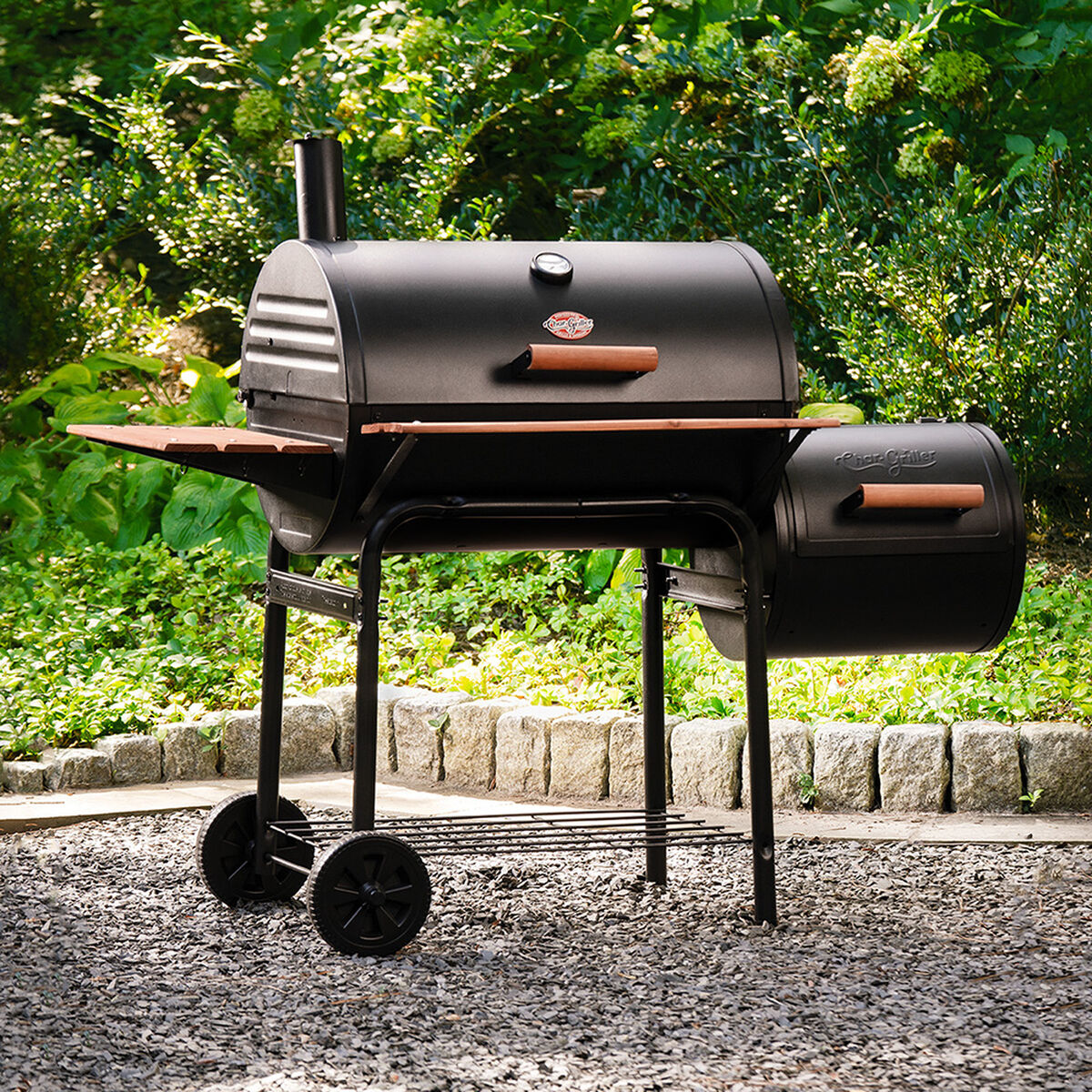 Parrilla a Carbón con Tapa Char Griller 1224