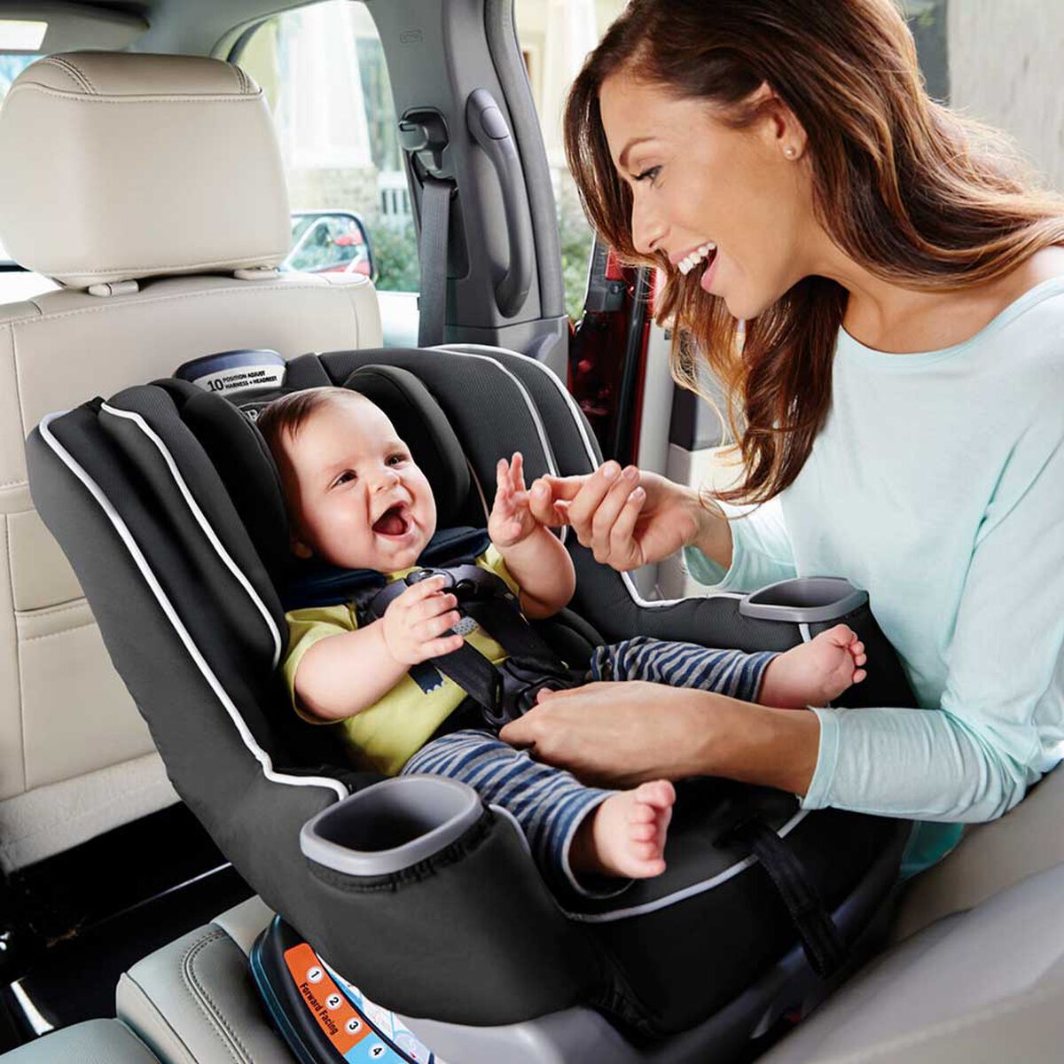 Silla de Auto Convertible Extend2fit Redmond Graco