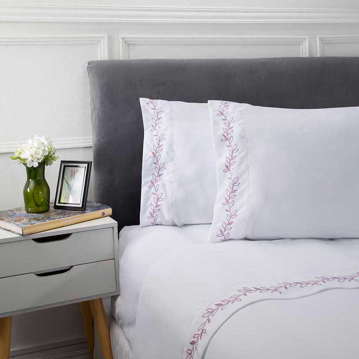 Juego de S&aacute;banas Bordada Dreams 2 Plazas Liso Blanco