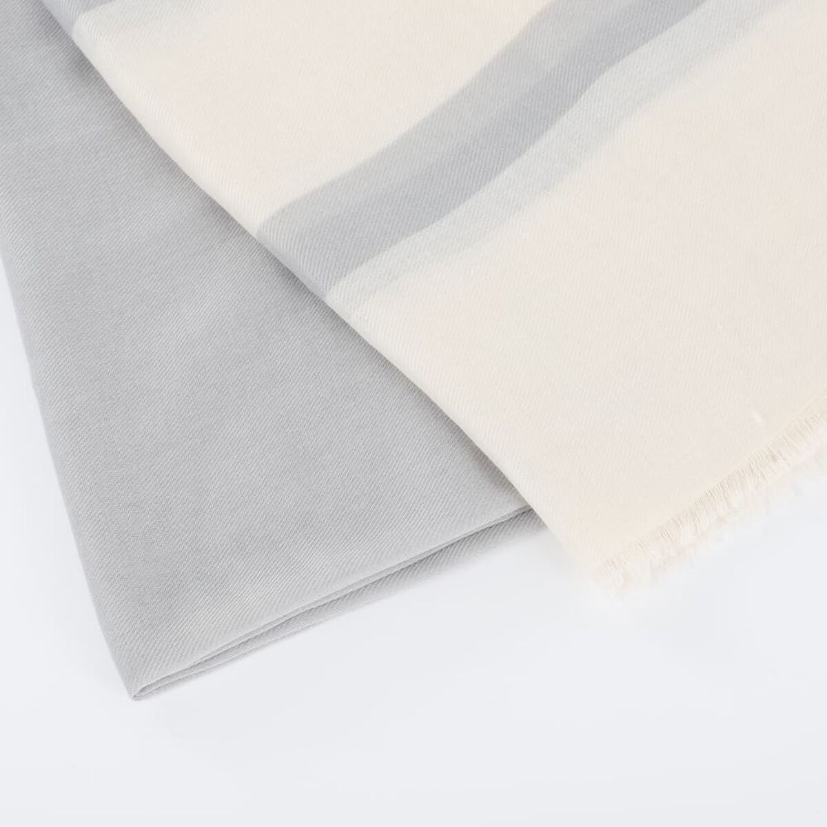 Pañuelo de Tela Gris Zibel