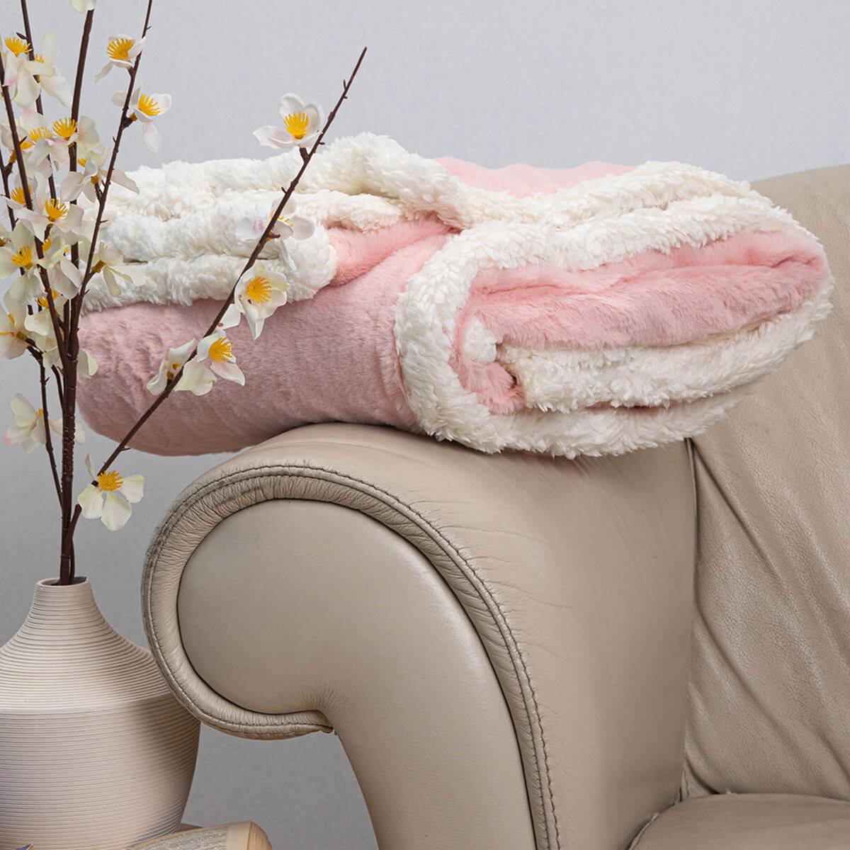 Manta de Poliéster Doral 127 x 152 cm Fluffy Rosa