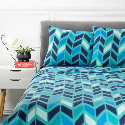 Imagen 1 del producto Juego De Sábanas Polar Casanova 2 Plazas Chevron, Greek, Paisley, Stripe