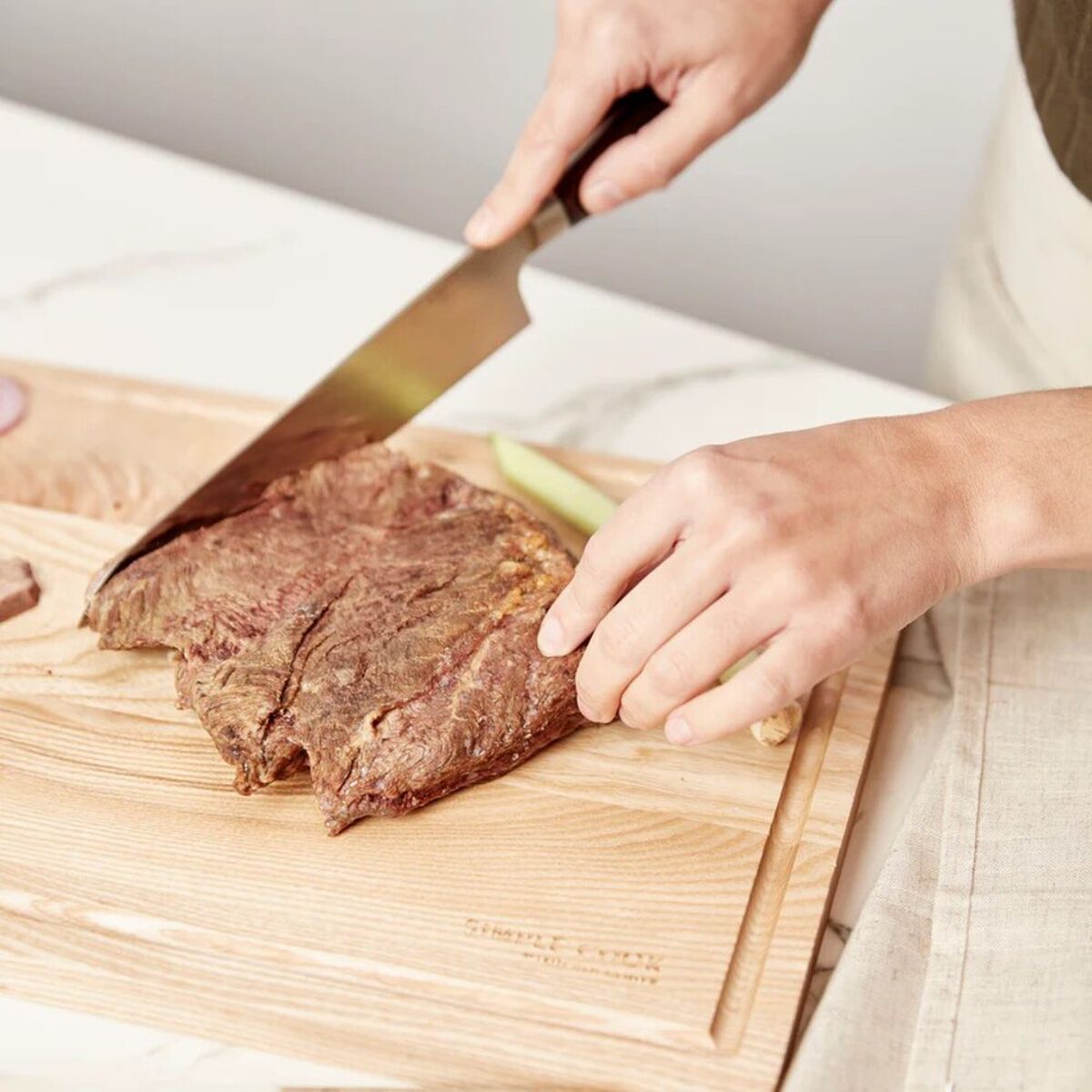Set Cuchillo y Tabla Madera Simple Cook Arizona 2 Piezas