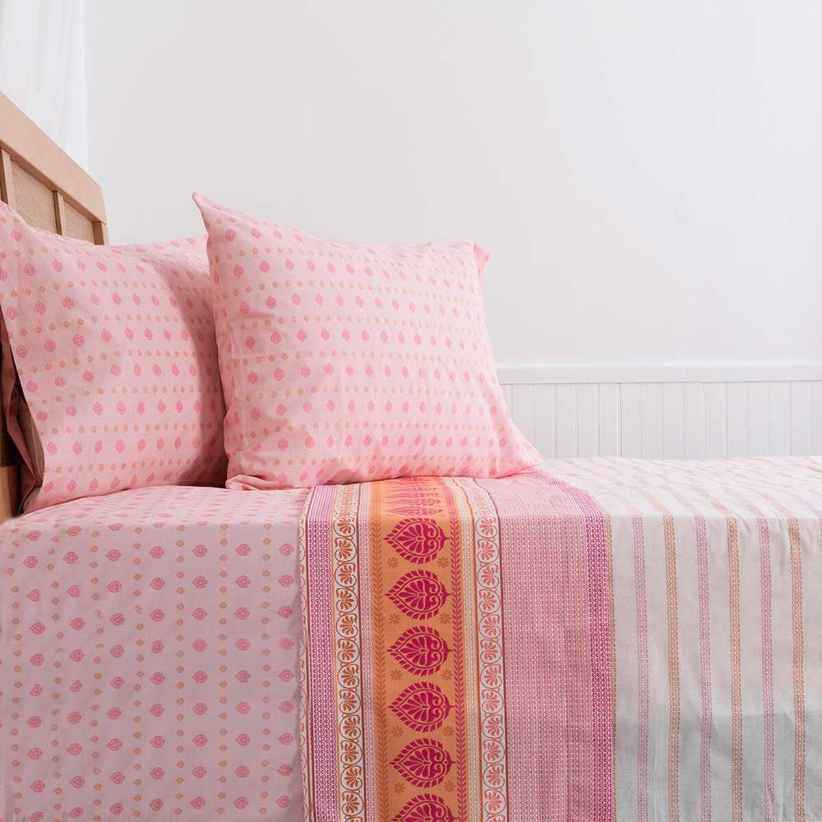 Juego de Sábanas Estampado Mashini 144 Hilos King Caico