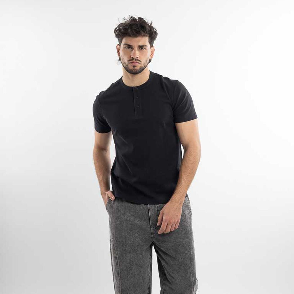 Polera Textura Con Cuello Hombre Icono