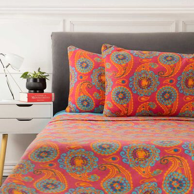 Imagen 1 del producto Juego De Sábanas Polar Casanova 1.5 Plazas Paisley