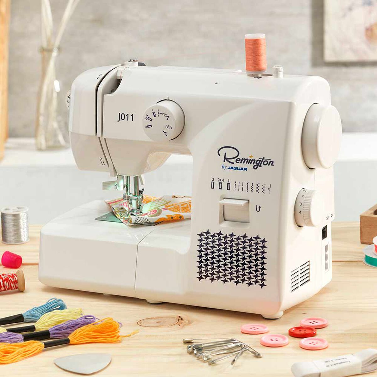 Máquina de Coser Remington J011