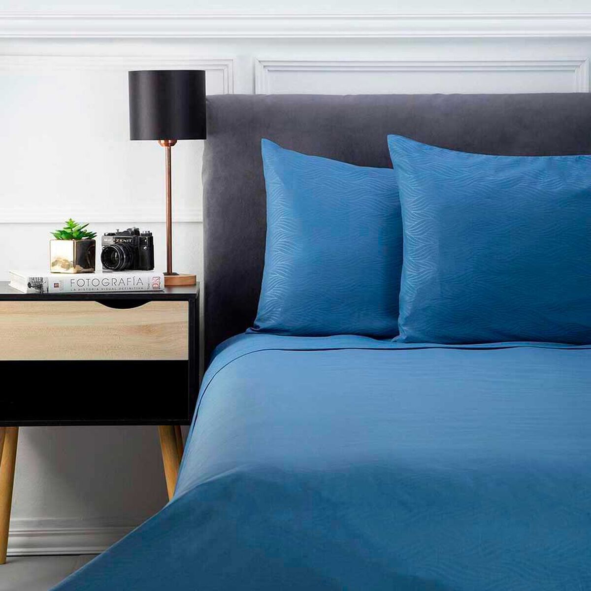 Juego de S&aacute;banas Embossed Zibel 1,5 Plazas Liso Azul