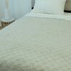 Frazada Doral 1,5 Plazas Chiporro Jacquard Liso Beige