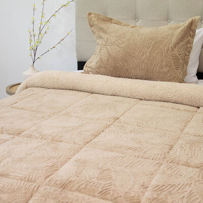 Imagen 1 del producto Cubrecama Doral 1,5 Plazas Beige Outboss Sherpa