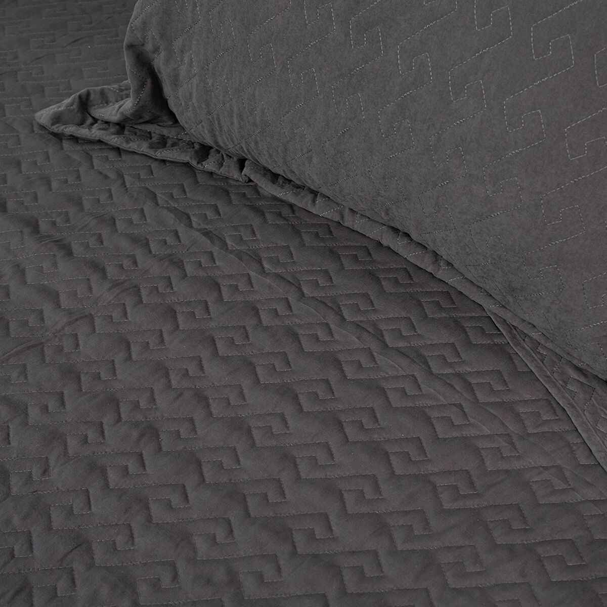 Quilt Doral 1,5 Plazas Negro Velvety