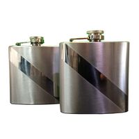 Petaca Metal Vgo  11 x 9 cm Plateado