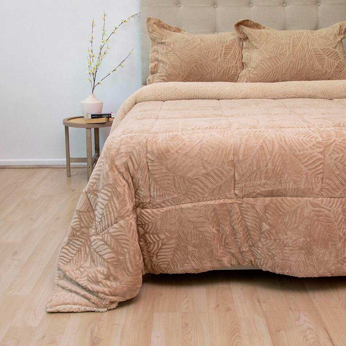 Cubrecama Doral 2 Plazas Beige Outboss Sherpa