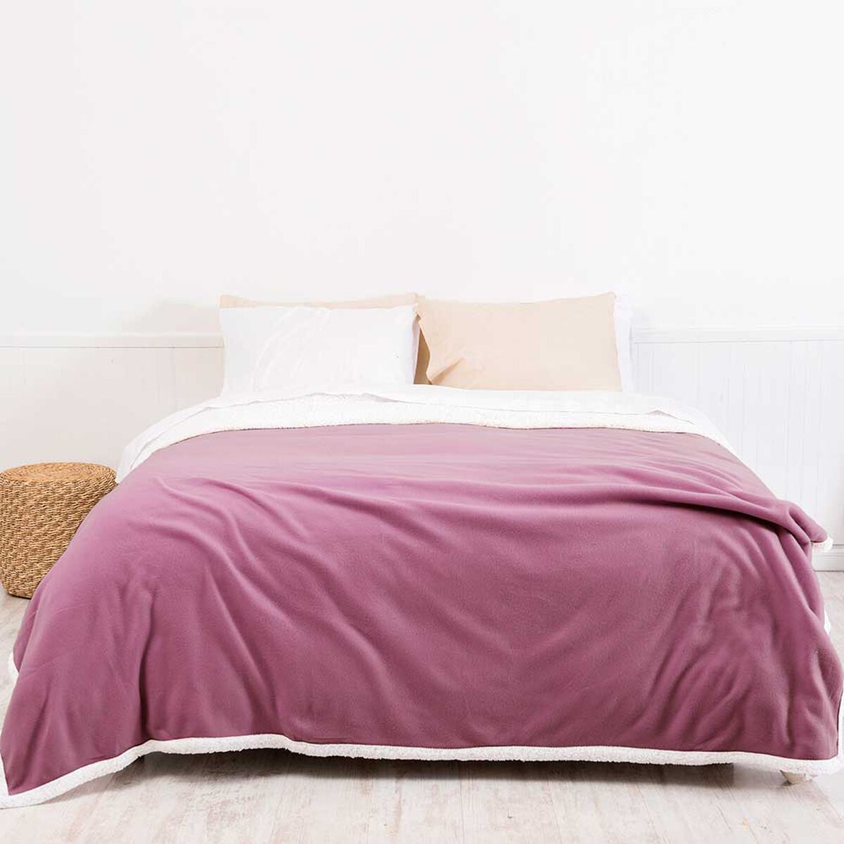 Frazada de Poli&eacute;ster Mashini King Liso Malva