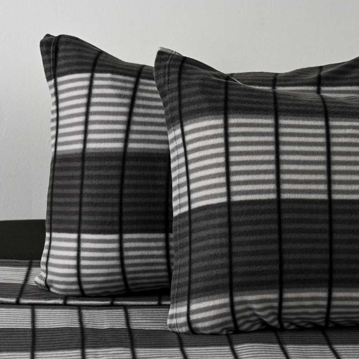 S&aacute;bana de polar American Family 2 Plazas Escocia Gris