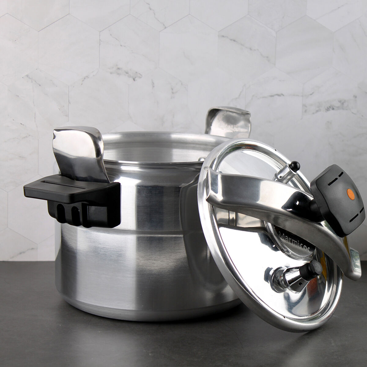Olla a Presión Aluminio Marmicoc Alumax Plus 10 lt