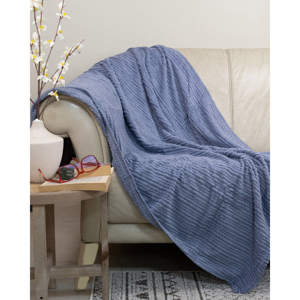 Manta Doral Flannel Outboss 127x152 cm D5