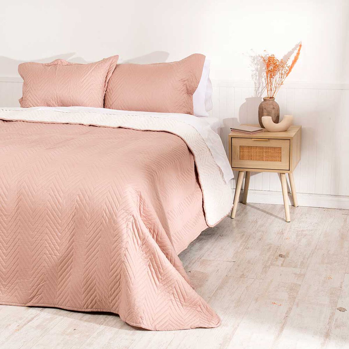 Quilt Mashini 2 Plazas Liso Nude