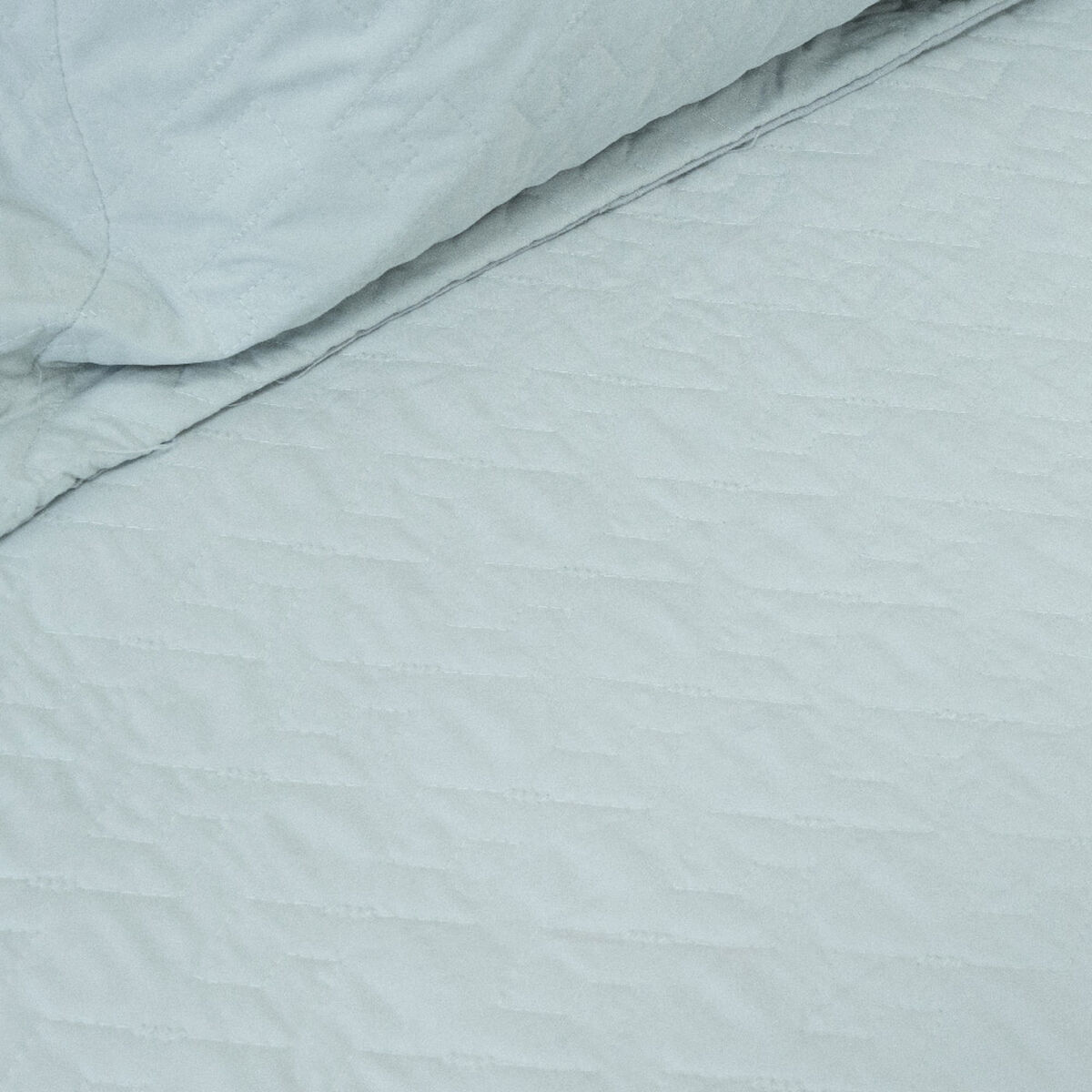 Quilt Doral 1,5 Plazas Lumi Velvety Gris Claro