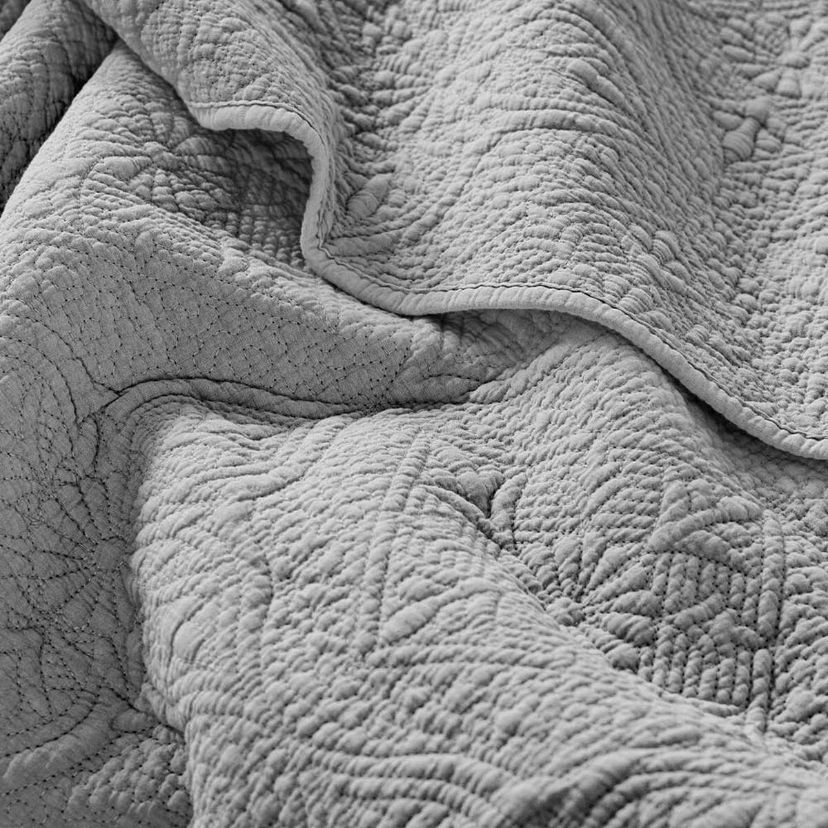 Quilt Royal Supreme 1.5 Plazas Ruffle Gris