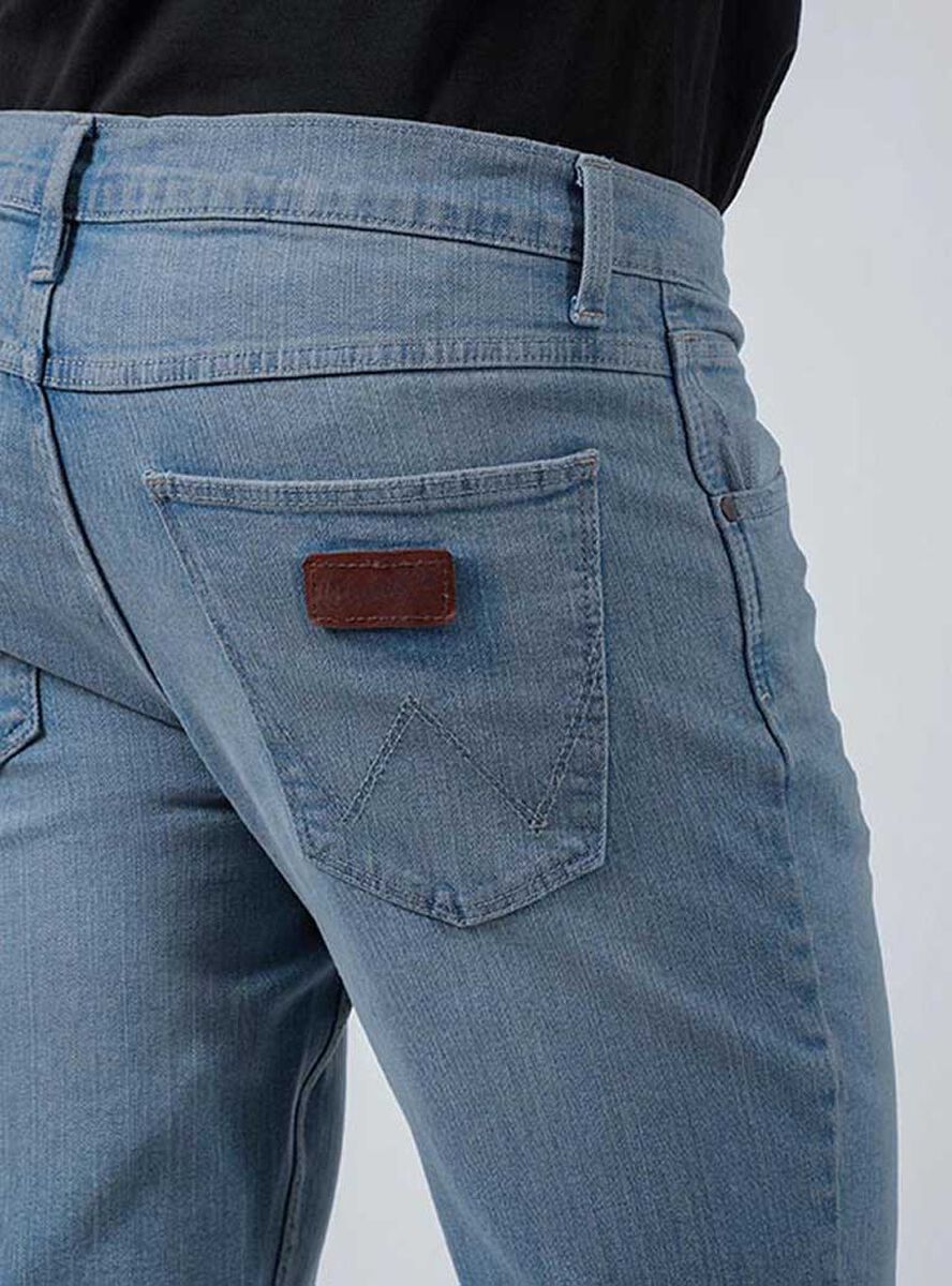 Jeans Greensboro Recto Hombre Wrangler