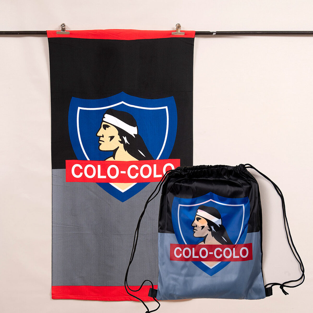 Toalla de Playa Colo-Colo Ganador 70x140 cm + Bolso