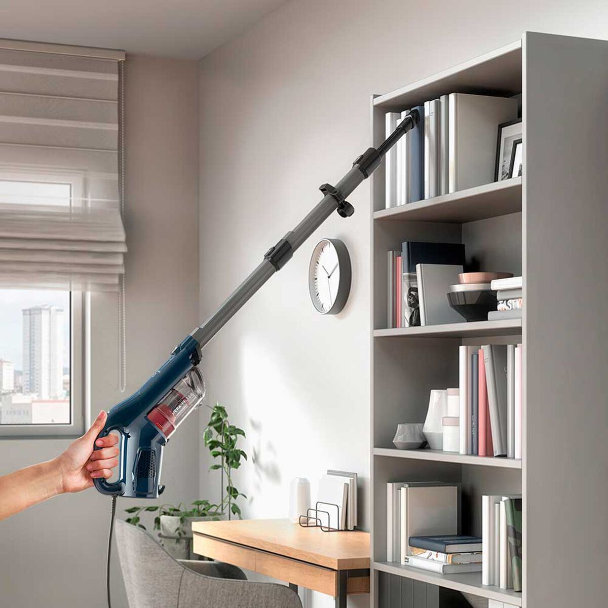 Aspiradora Vertical Electrolux PTE10
