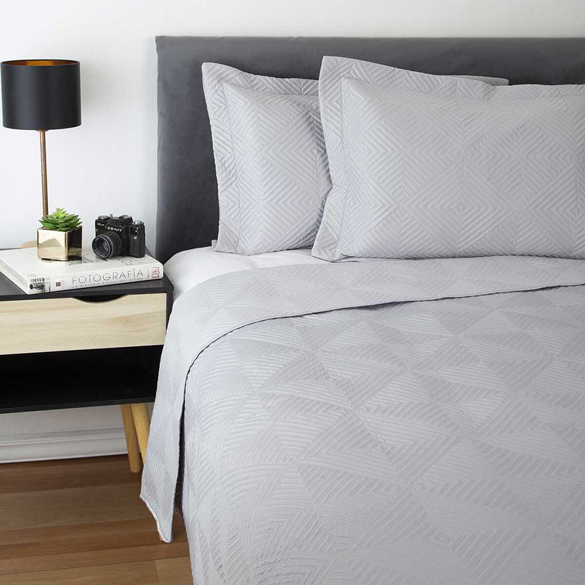 Cubrecama Satín Zibel 2 Plazas Liso Gris