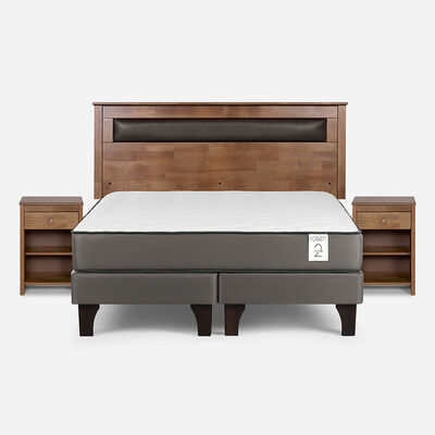 Cama Europea Rosen 2 Plazas New Style 2 Plus + Respaldo + 2 Veladores Ferrara