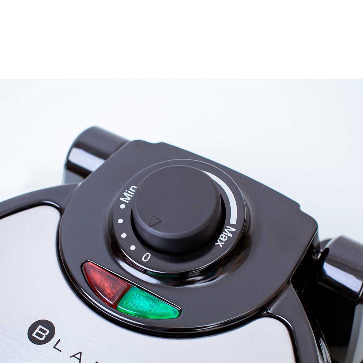 Máquina de Waffles Blanik BWM032