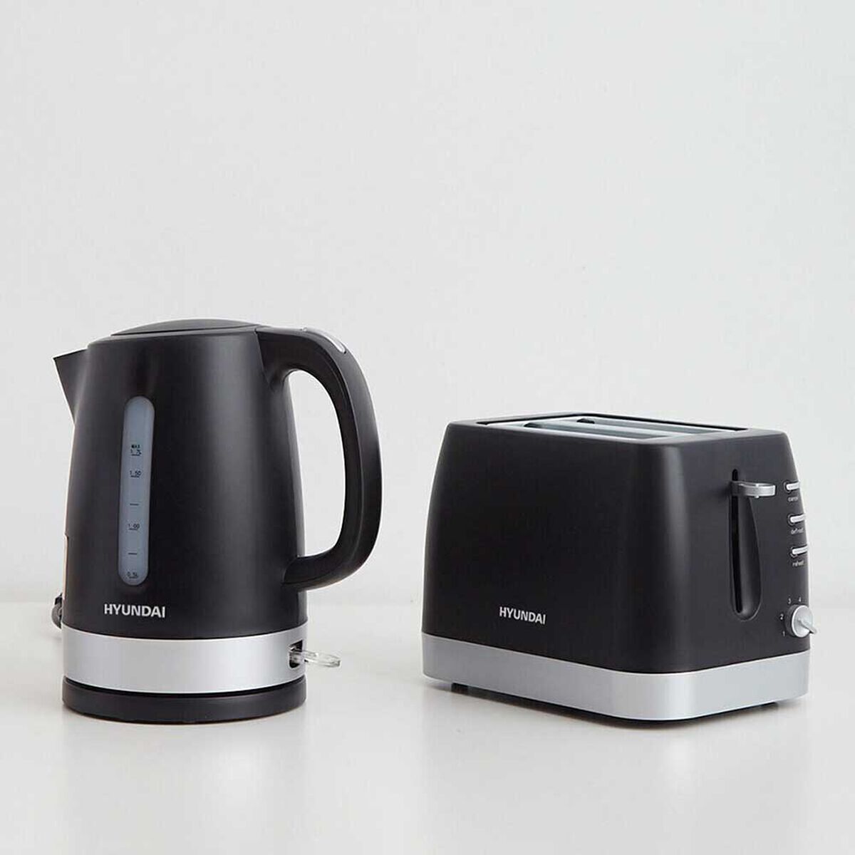 Combo Cocina a Gas Mabe CMC5110AX0 4 Quemadores + Hervidor Eléctrico Hyundai 1,7 lt. + Tostador de Pan HY20THN + Set 4 Mugs Casanova Cerámica Multicolor + Atrapasarro para Hervidor Casa Linda Acero Inoxidable 3 cm
