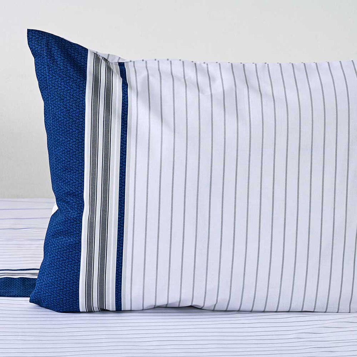 Juego de Sábanas American Family 1.5 Plazas 144 Hilos Marino Piedra