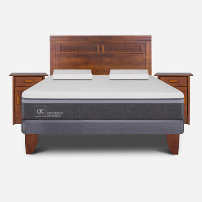 Cama Europea CIC 2 Plazas Ortopedic Advance + Respaldo + 2 Veladores Milán + Almohadas Viscoelásticas