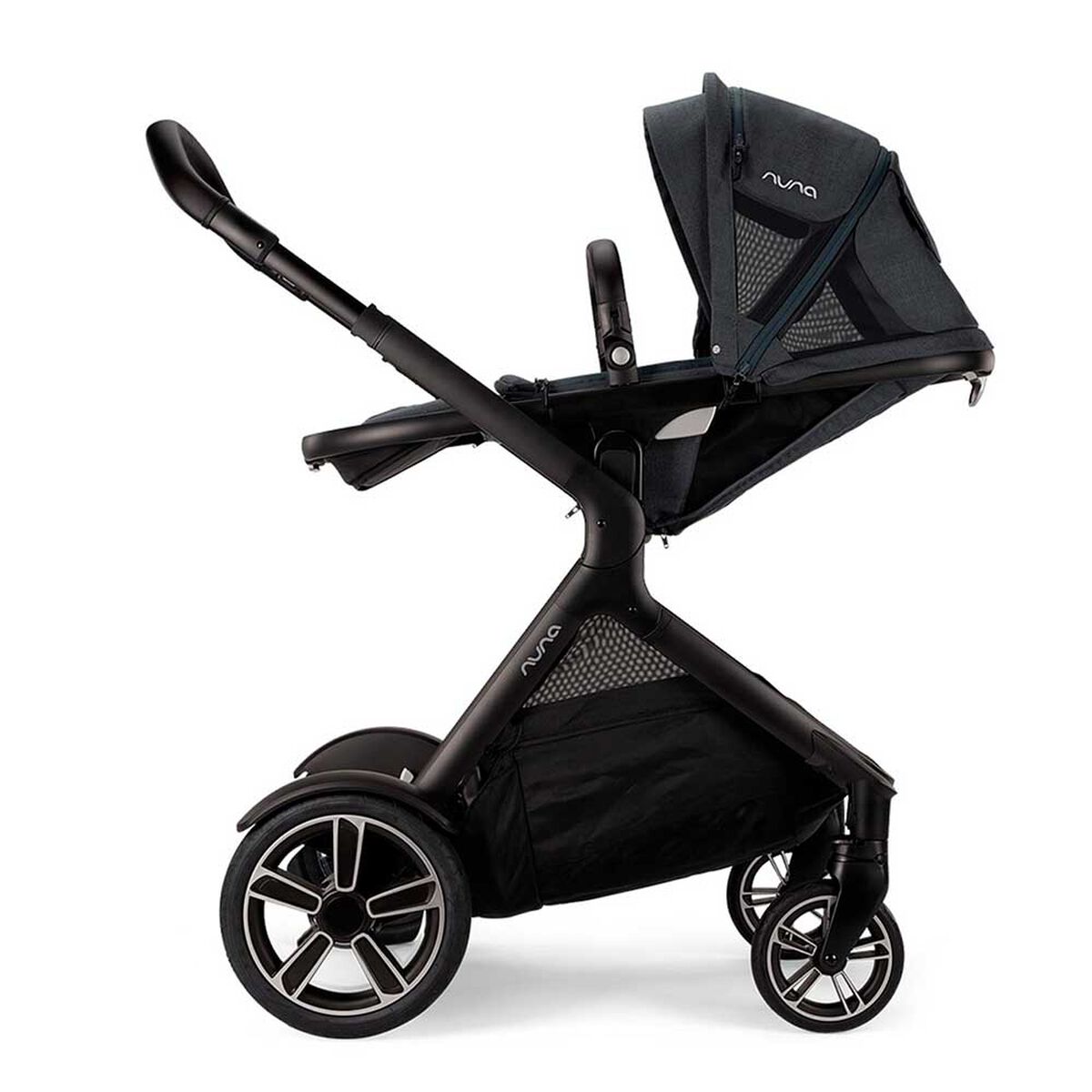 Coche Paseo Nuna