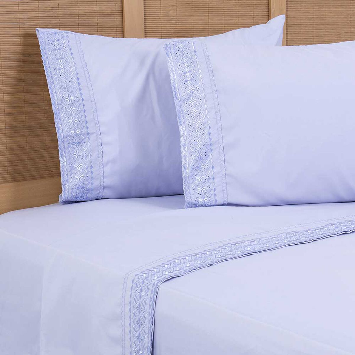 Juego de Sábanas Plumetti 2 Plazas Broderie Morado
