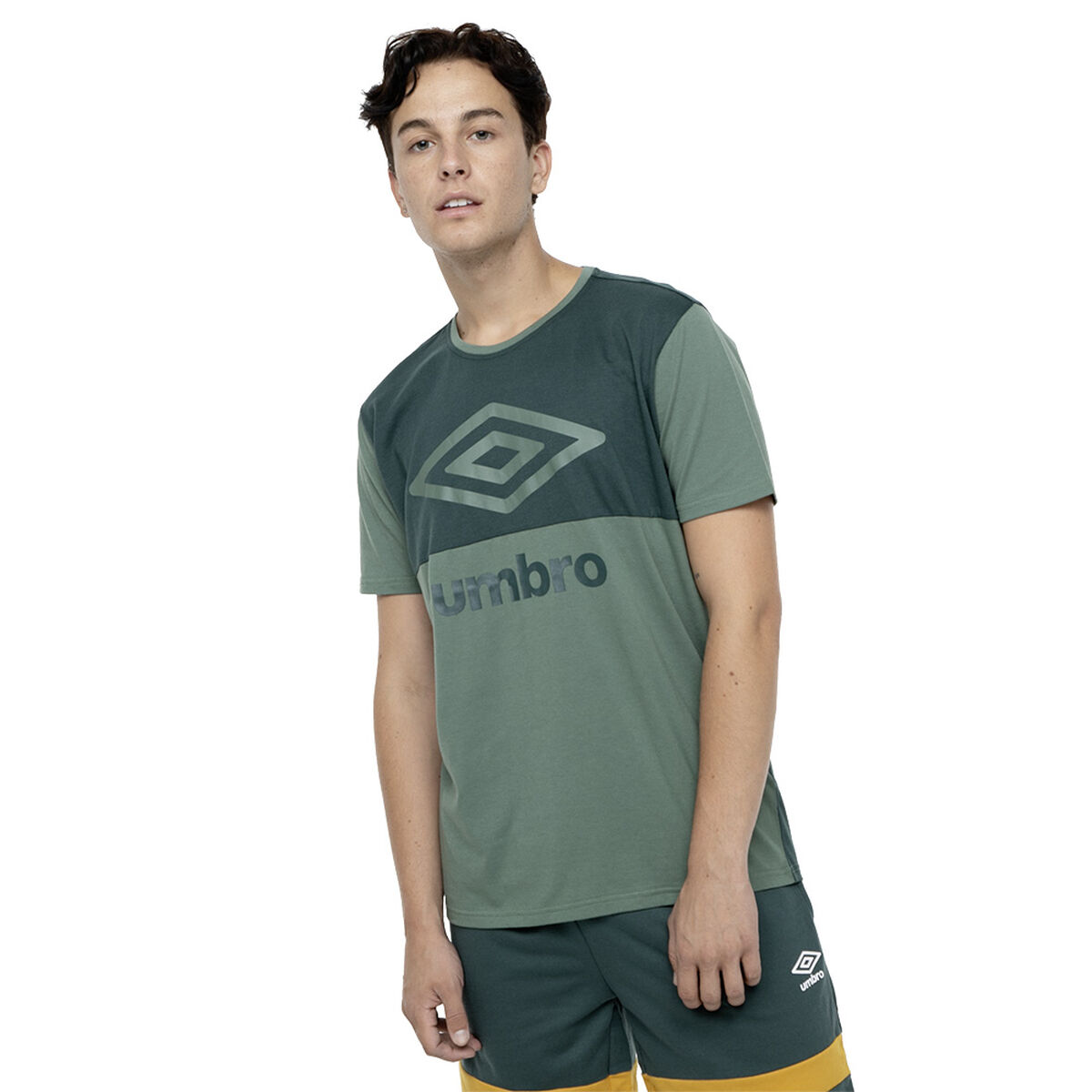 Polera Deportiva Hombre Umbro