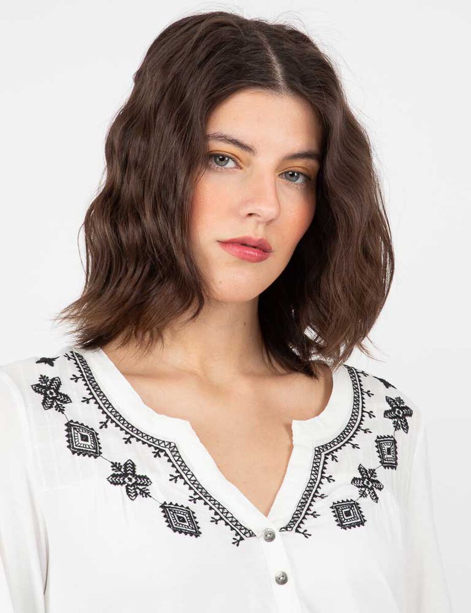Polera Manga Larga Apliques Mujer Alma