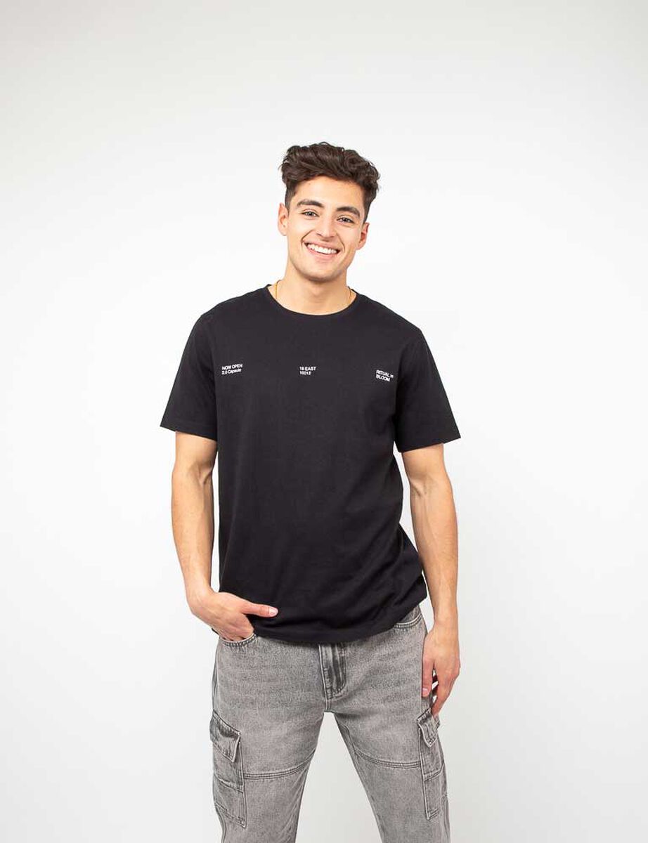 Polera Con Estampado Manga Corta Hombre Ypsd