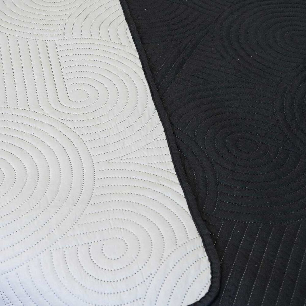 Quilt Doral 1,5 Plazas Negro Gris Origins