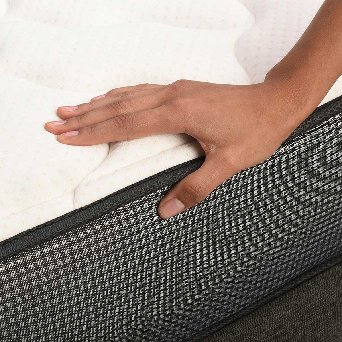 Cama Europea CIC Base Dividida King Anatomic + Respaldo Villarrica Negro