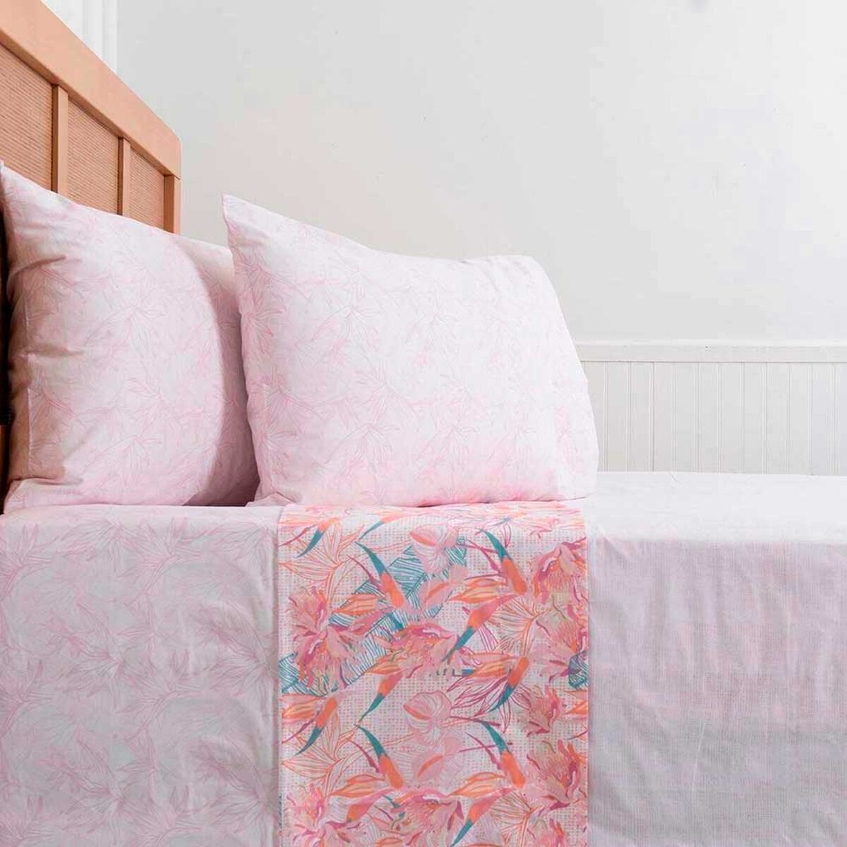 Juego de S&aacute;banas Estampado Mashini 180 Hilos 2 Plazas Paradia