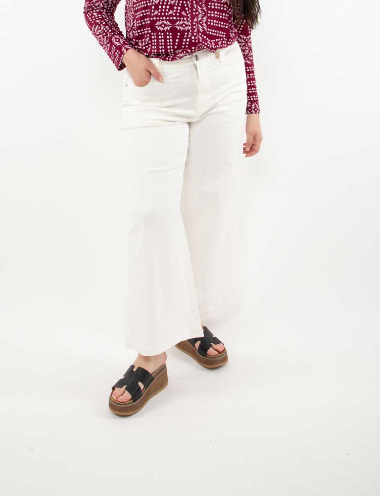 606968-blanco.jpg?sw=800&sh=