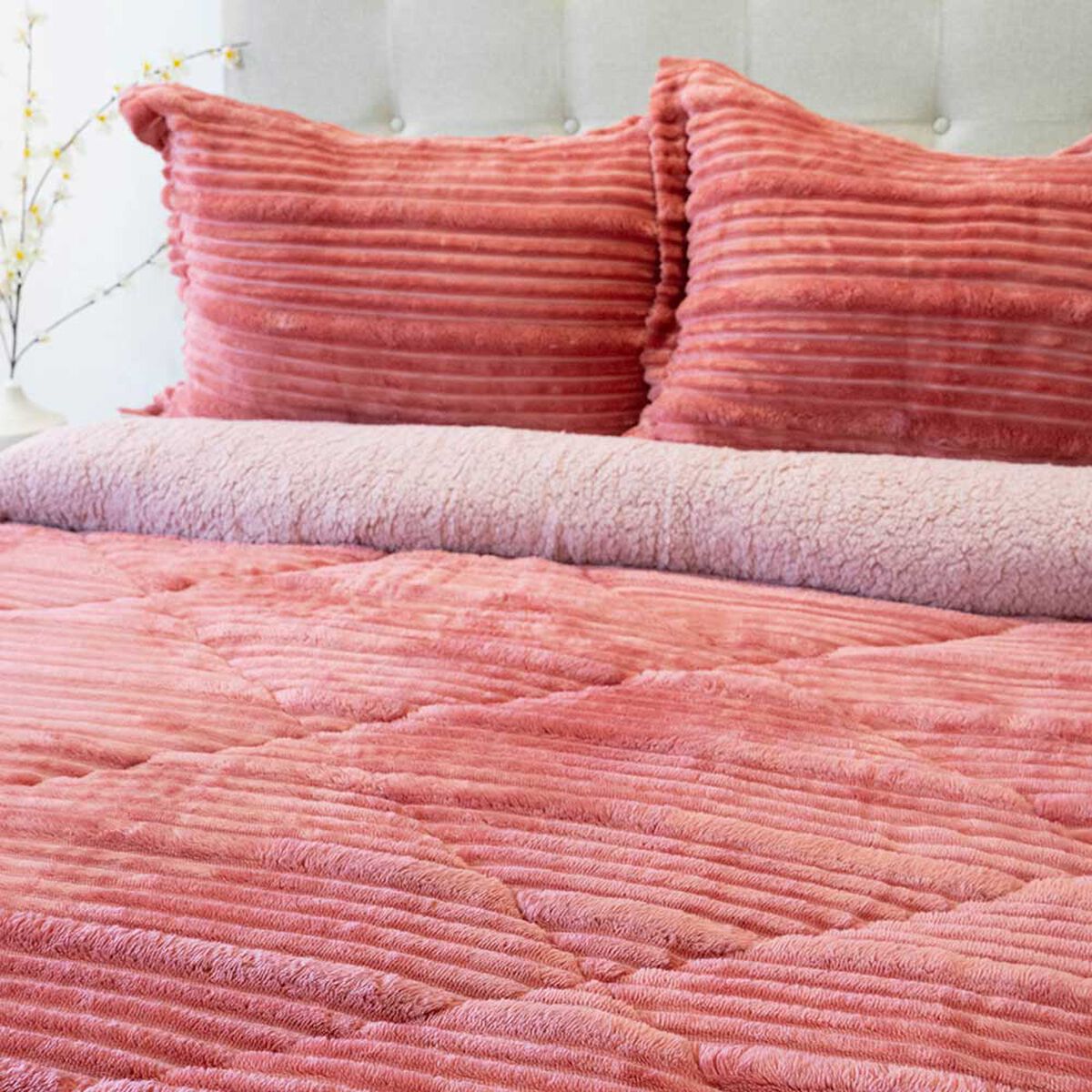 Cubrecama Doral King Touch Nebula Sherpa Coral