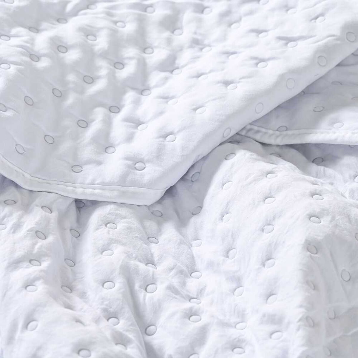 Quilt American Family 2 Plazas Dots Blanco