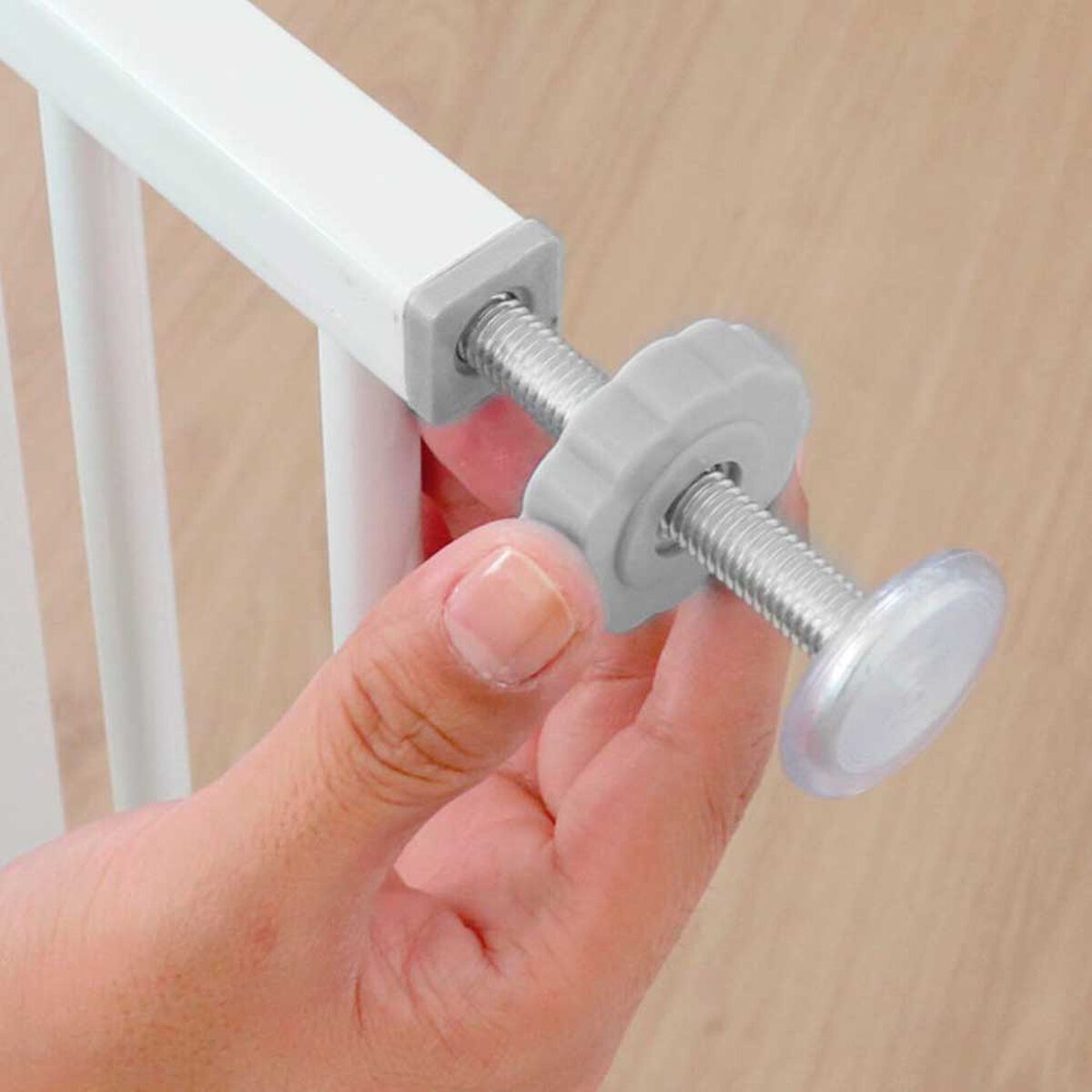 Reja de Seguridad Bebe Mascota Doble Seguro 75 a 82 cm Bebesit