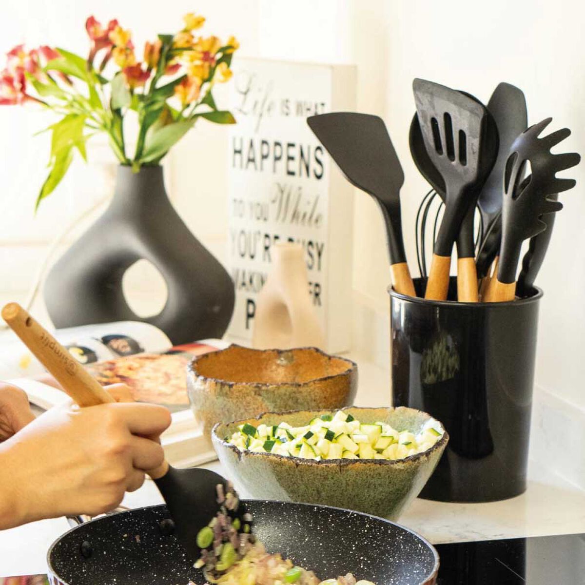 Set Utensilios De Cocina Simplit 12 Piezas Silicona Negro