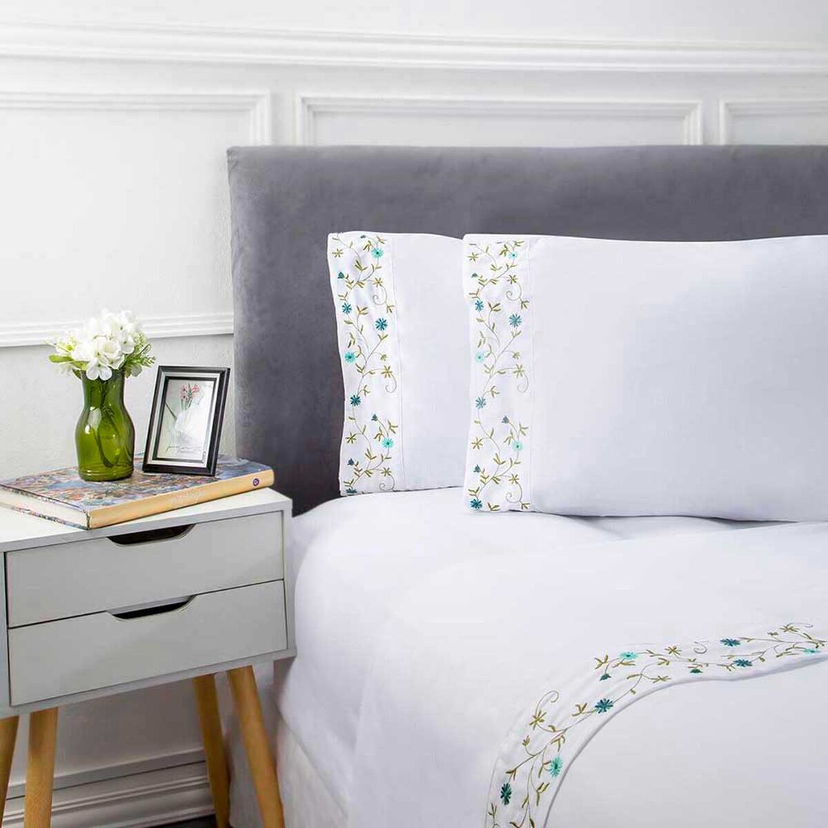 Juego de S&aacute;banas Bordada Dreams 1,5 Plazas Liso Blanco