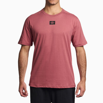 Polera  Deportiva Hombre Umbro Rojo