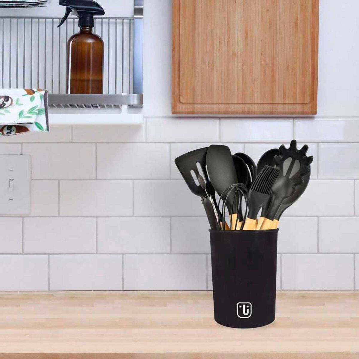 Bater&iacute;a de Cocina Oregon + Set 12 Utensilios Negro Simplit