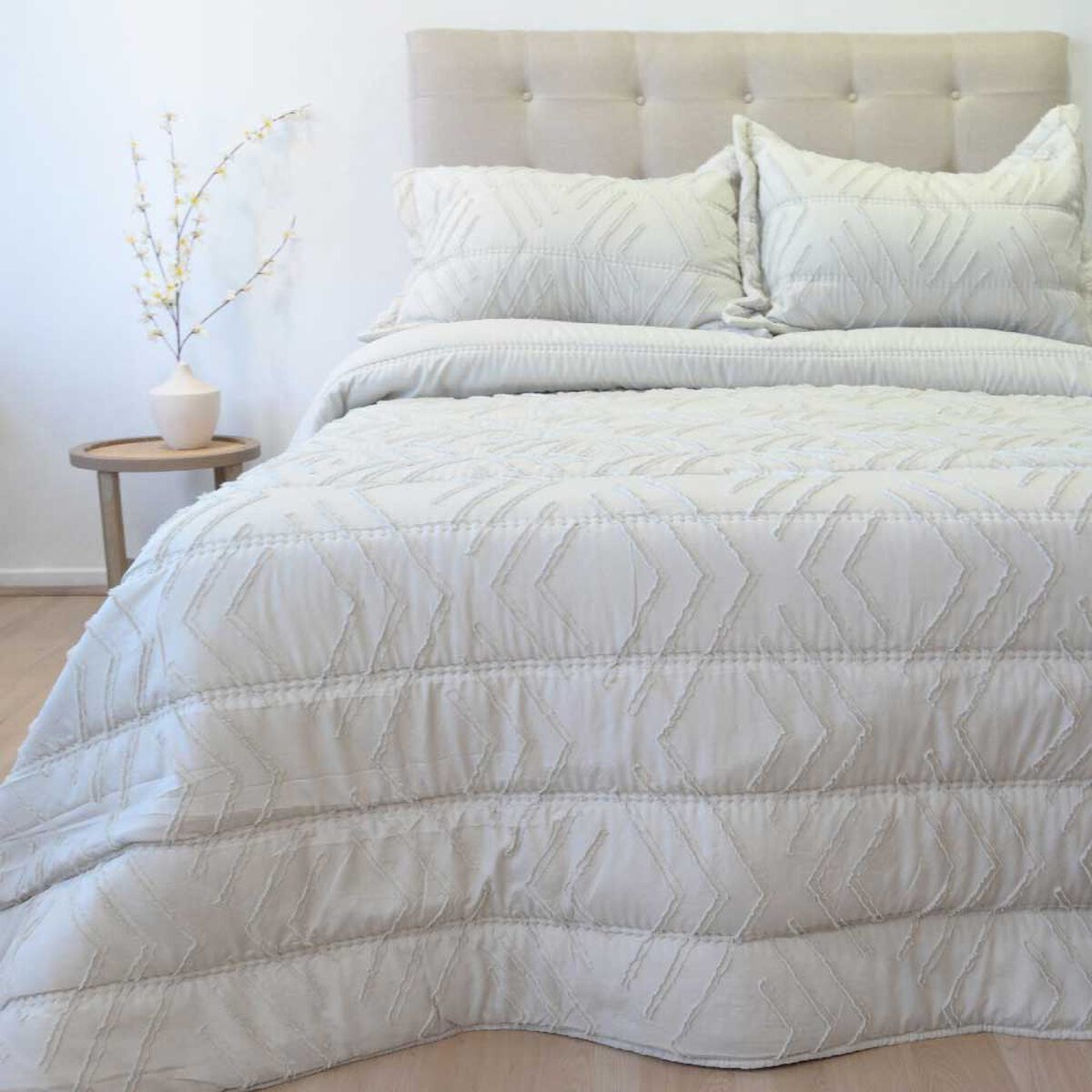 Plum&oacute;n Doral King Touch Nebula Liso Beige